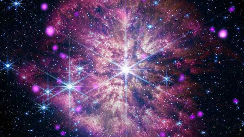 NASA bu görüntüleri ilk kez paylaştı. Uzaydaki 25 gizemli görüntü - Resim: 14